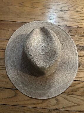 Lack of color hat small/medium